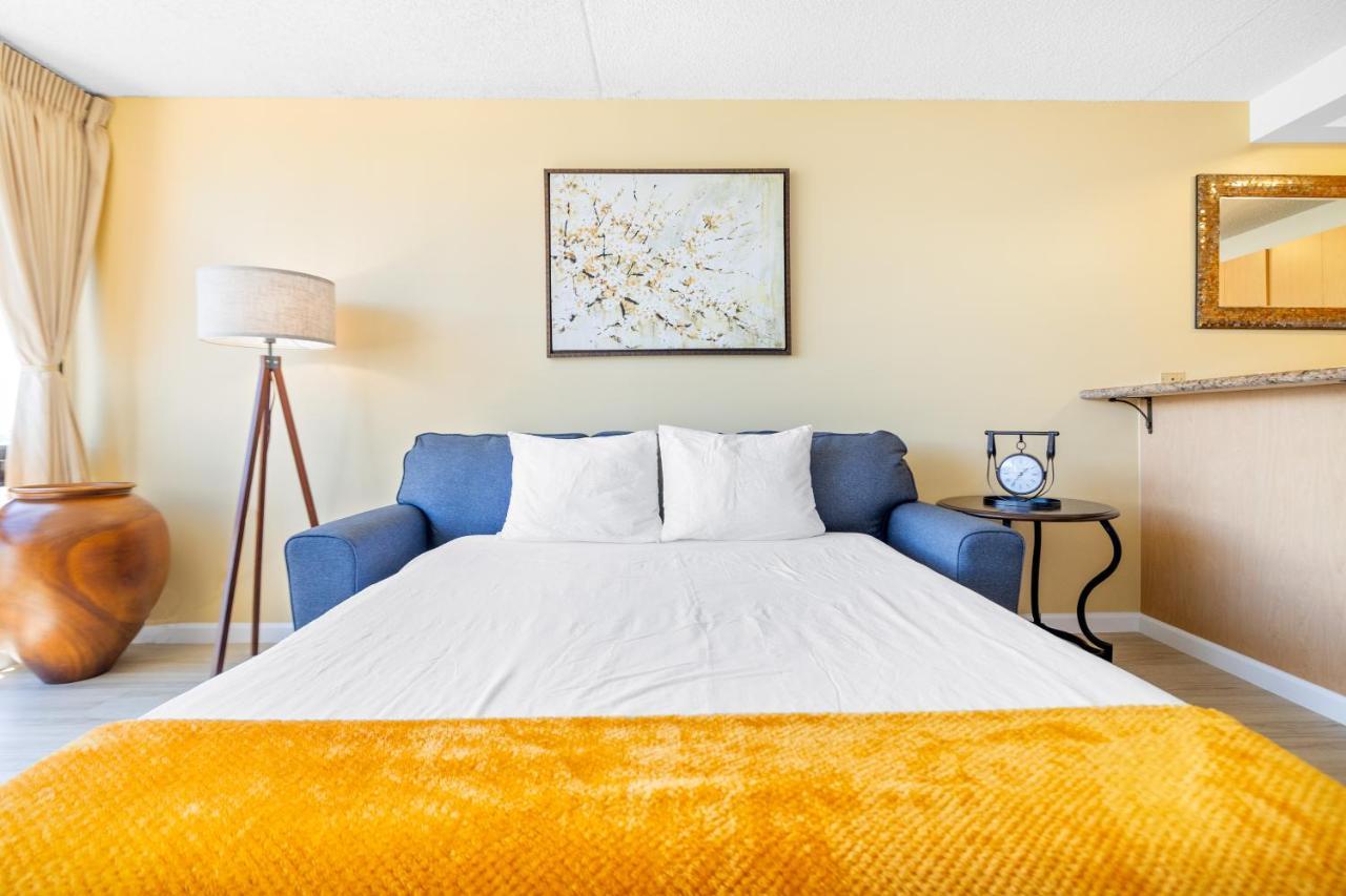 Stunning Mountain View Condo, Near Beach With Parking 檀香山 外观 照片